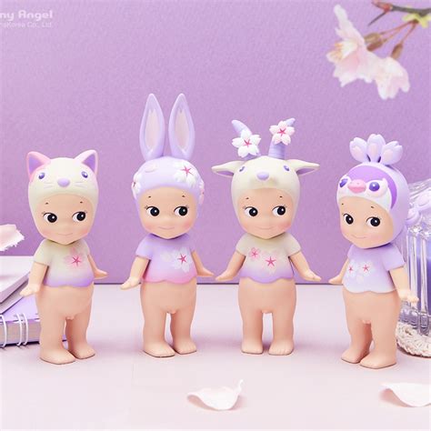 Sonny angel cherry blossom - Figures from the popular “Cherry Blossom Series”, released in 2019, are now available with different coloring. In this series, Sonny Angel dreams about the beauty of cherry blossoms at night. And like actual cherry blossoms, the Sonny Angel Cherry Blossom Series – Night Version, can be enjoyed for only a short time.